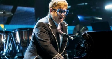 Elton John sin gira ni celebración en honor a la princesa Diana
